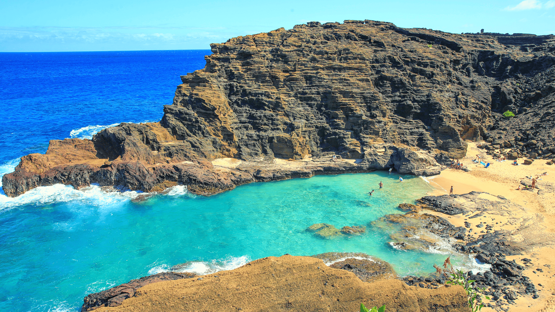 Scenic Tour of Hawaii